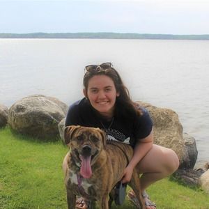 Meet your Posher, Emily